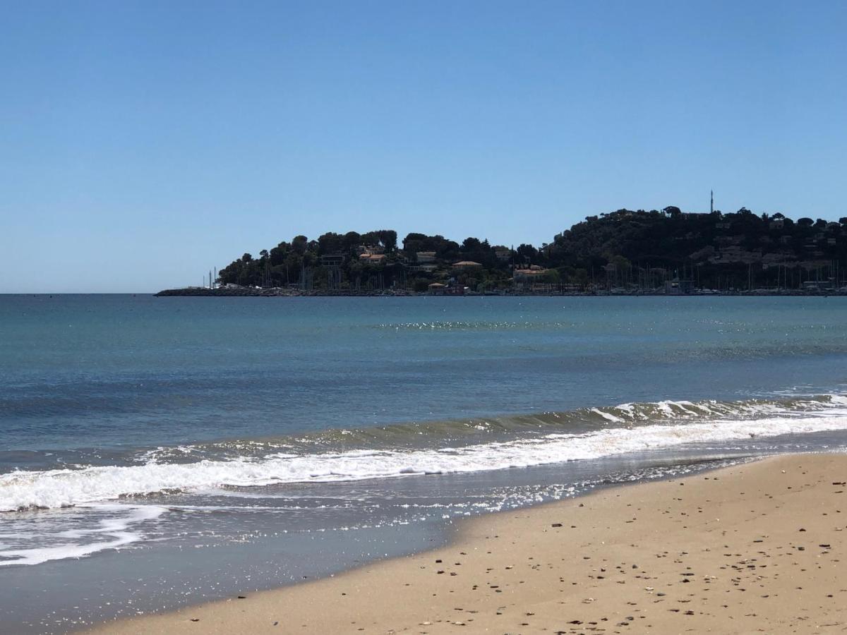 Au Bord De La Mer Cavalaire-sur-Mer Esterno foto