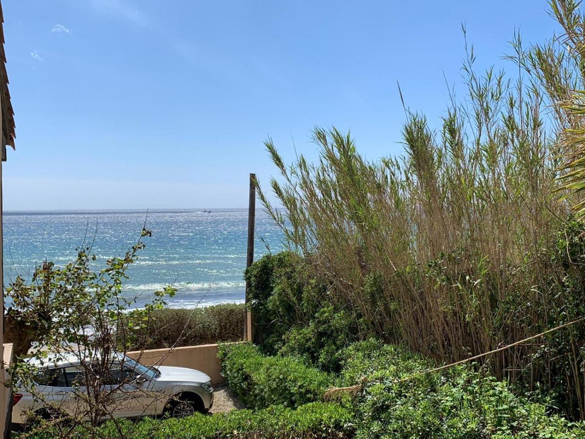Au Bord De La Mer Cavalaire-sur-Mer Esterno foto